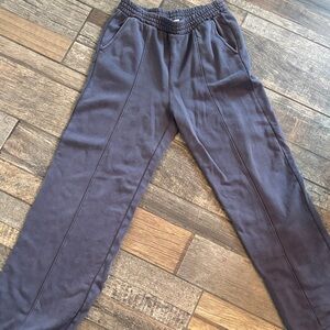 listing-status-banner